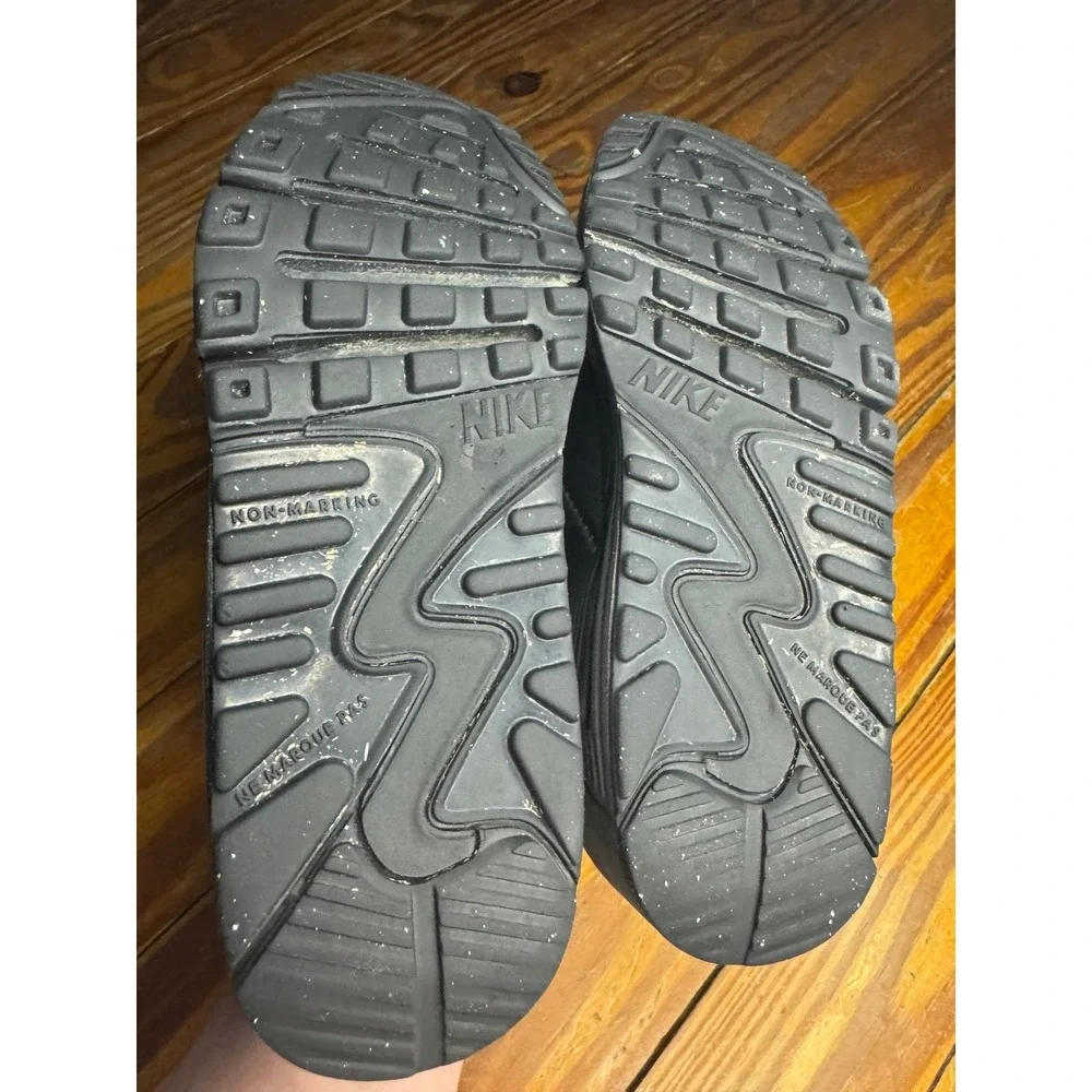 Nike Air Max 90 Triple‎ Black Size 13.5C